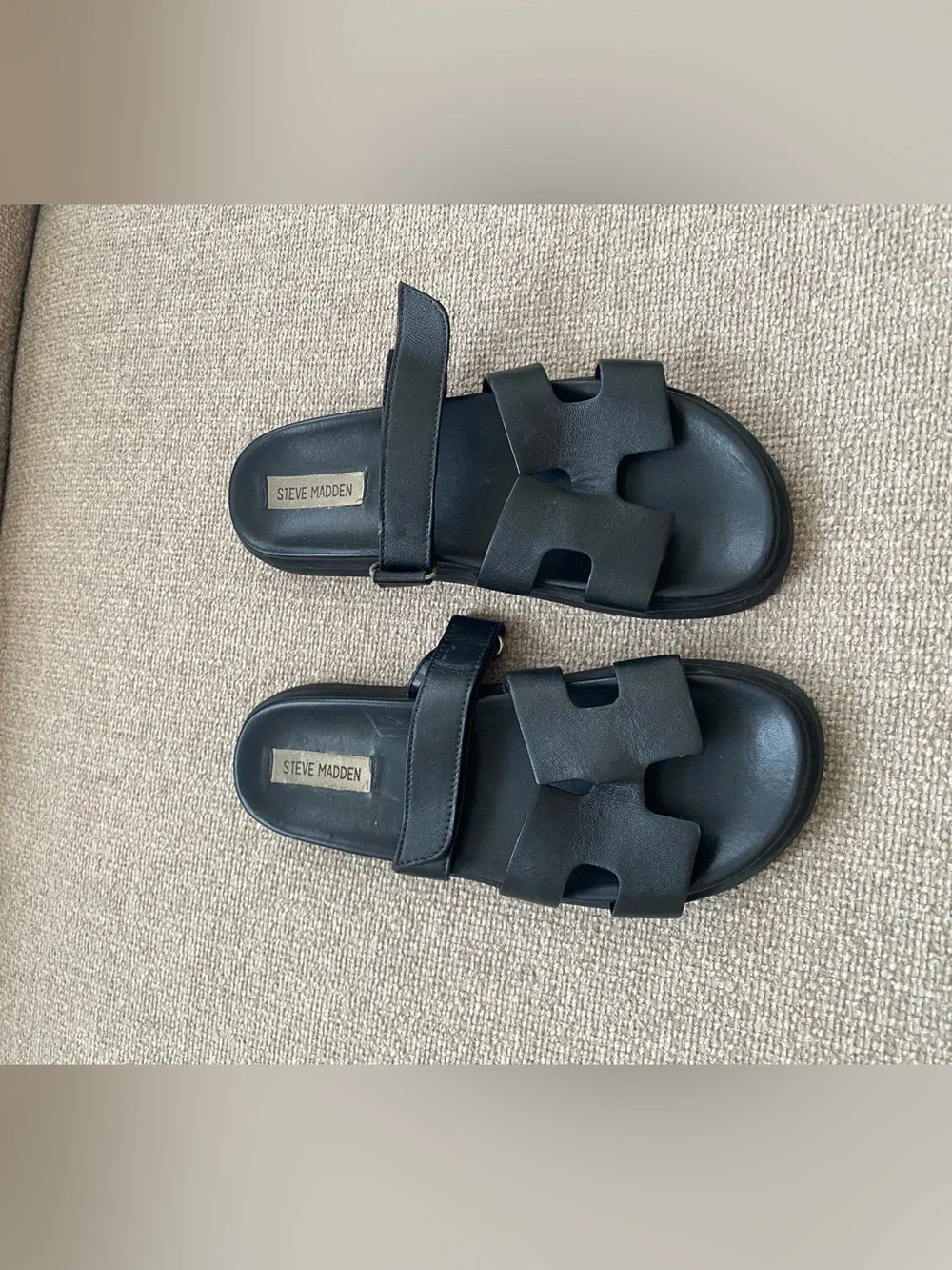 Steve Madden Black Leather Slide Sandals